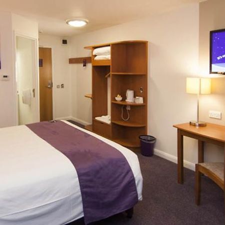 Premier Inn Glasgow East Kilbride - Peel Park Dış mekan fotoğraf