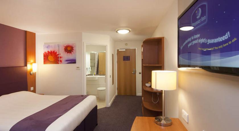 Premier Inn Glasgow East Kilbride - Peel Park Dış mekan fotoğraf
